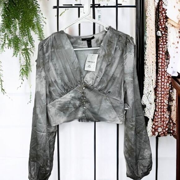 Forever 21 Women’s S Gray Satin Long Sleeve V-Neck Corset Crop Top NWT - Picture 1 of 3